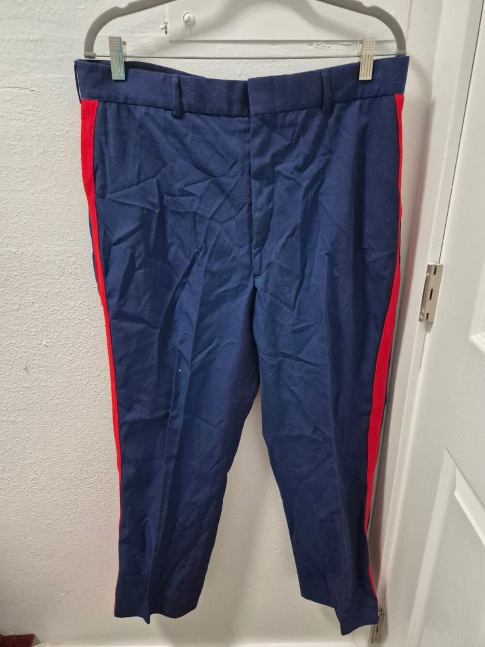 Mens Navy Blue Military Dress Pants With Red Side Stripe Size 38XL Poly/Wool